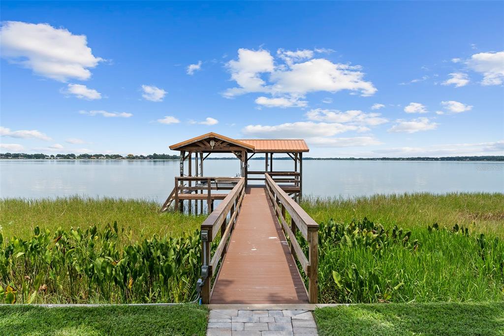 Property for sale at 1412 MOSSWOOD DR, LEESBURG, FL, 34748