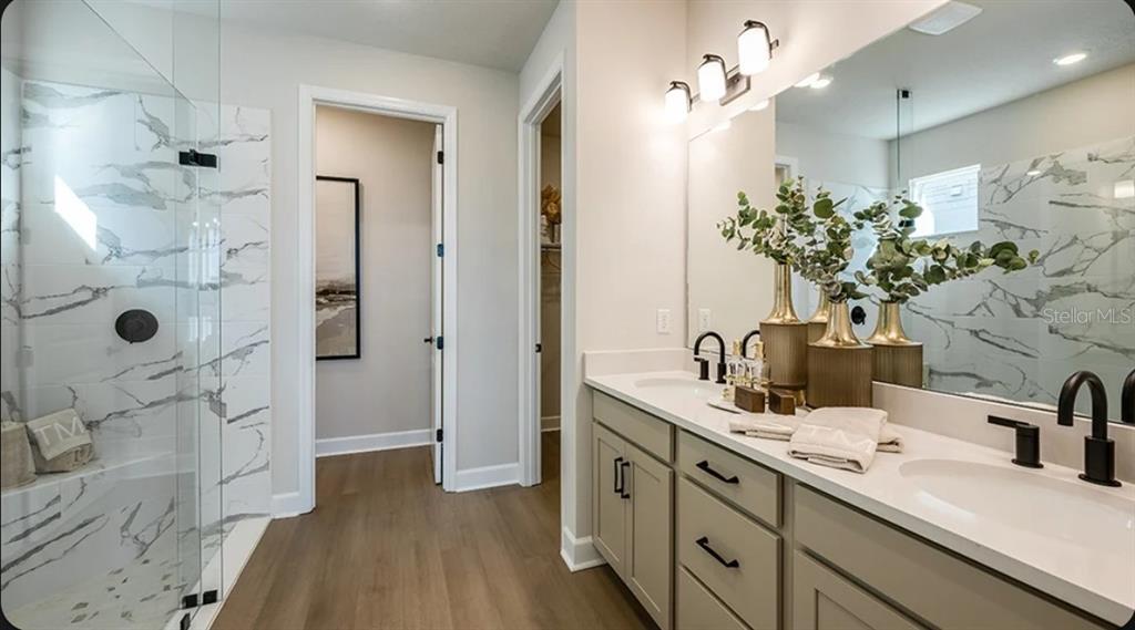 Property for sale at 19357 LOCHSIDE LANE, MOUNT DORA, FL, 32757