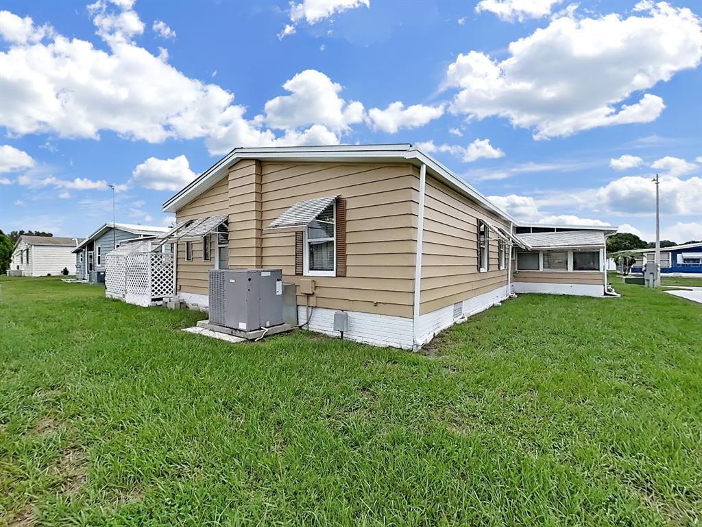 Property for sale at 5083 LODGEWOOD DR, LAKELAND, FL, 33810