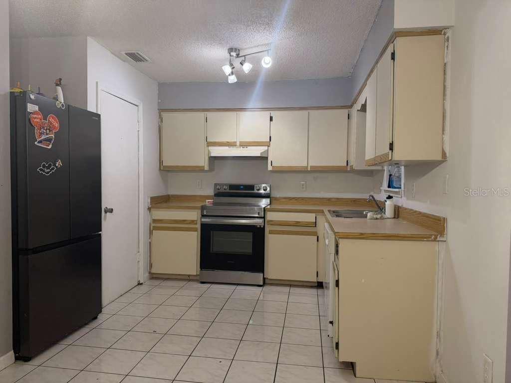 Property for sale at 2824 W HURON DRIVE, DELTONA, FL, 32738