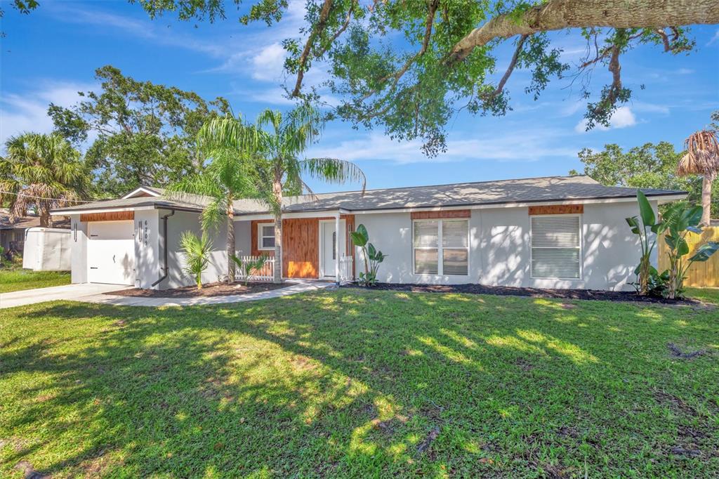 Property for sale at 6209 FLAMINGO DRIVE, APOLLO BEACH, FL, 33572