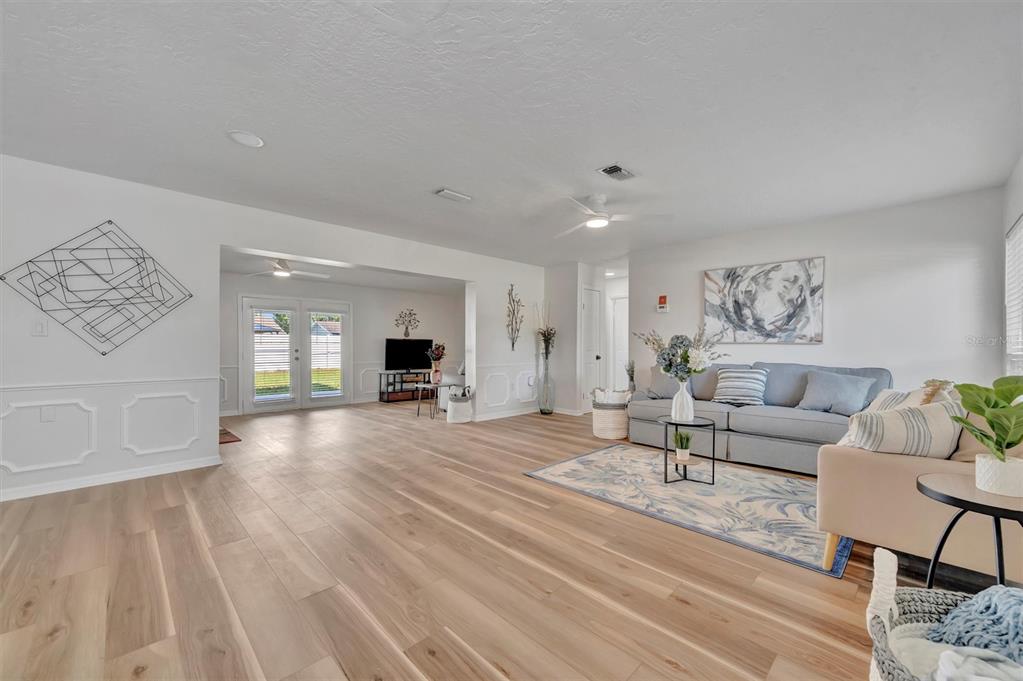 Property for sale at 6209 FLAMINGO DRIVE, APOLLO BEACH, FL, 33572