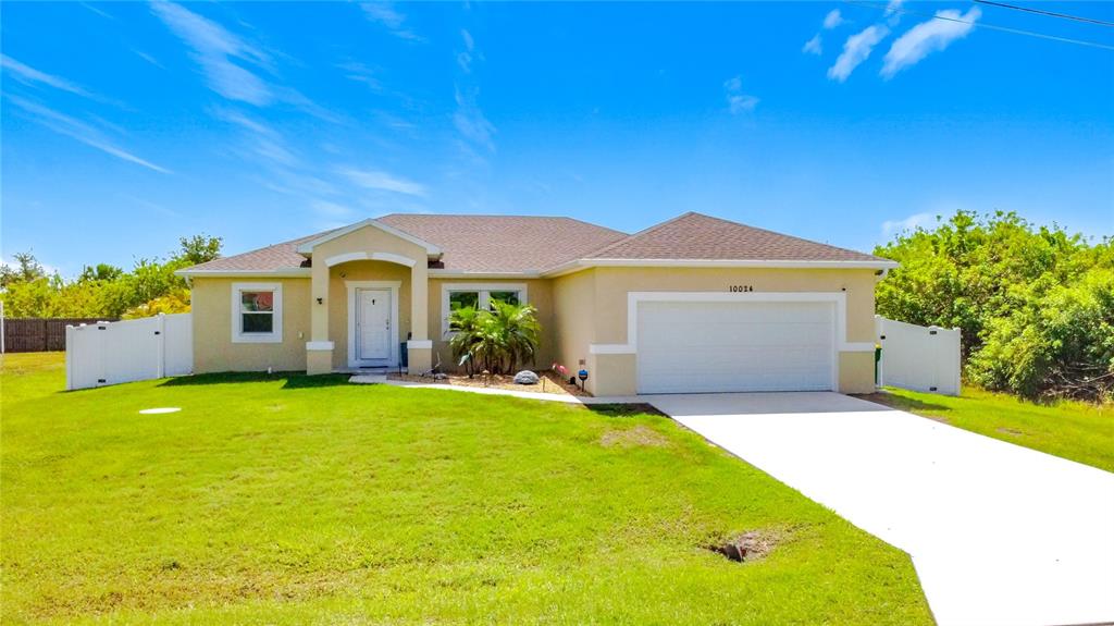 Property for sale at 10024 LEBANON DR, PORT CHARLOTTE, FL, 33981