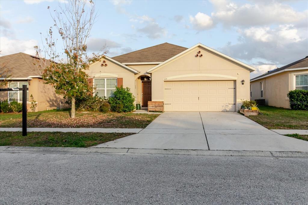 Property for sale at 525 SQUIRES GROVE DRIVE, WINTER HAVEN, FL, 33880
