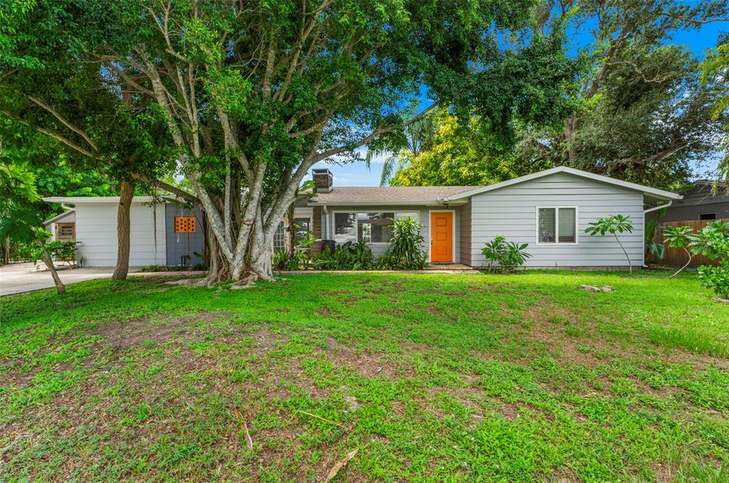 Property for sale at 2488 DAVIS BOULEVARD, SARASOTA, FL, 34237