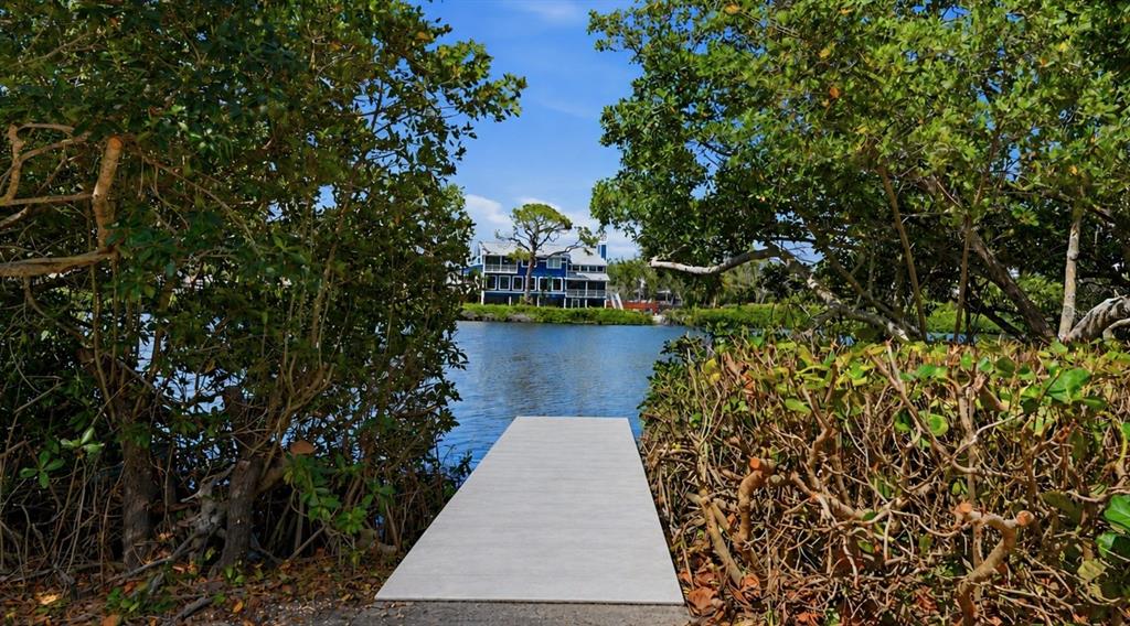 Property for sale at 7723 SANDERLING ROAD, SARASOTA, FL, 34242