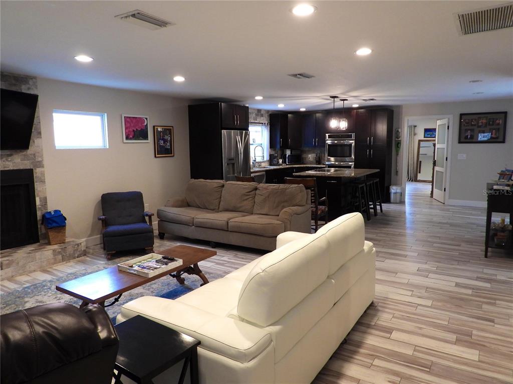 Property for sale at 7800 COUNTRY CLUB ROAD N, ST PETERSBURG, FL, 33710
