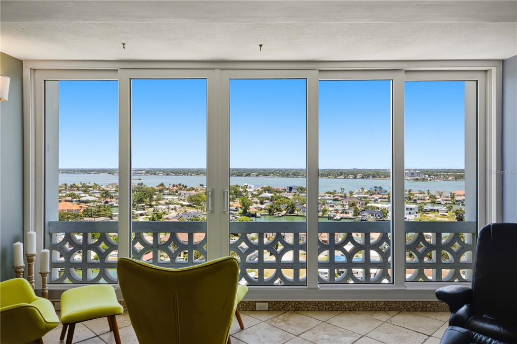 Property for sale at 31 ISLAND WAY UNIT 1404, CLEARWATER, FL, 33767