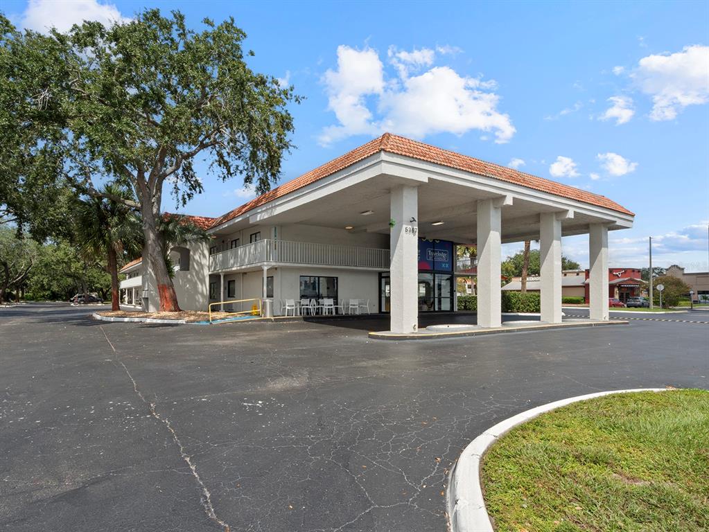 Property for sale at 5367 W IRLO BRONSON MEMORIAL HIGHWAY UNIT 1-120, KISSIMMEE, FL, 34746