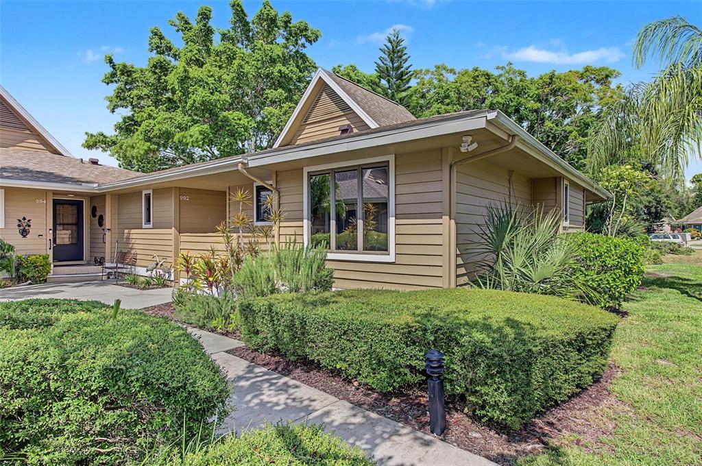 Property for sale at 992 SPINNAKER COURT, TARPON SPRINGS, FL, 34689