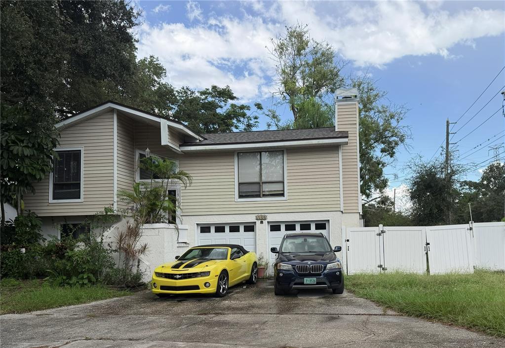 Property for sale at 1995 DODGE CIRCLE, CLEARWATER, FL, 33760