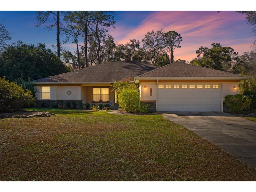 Property for sale at 800 W VIRGINIS, CITRUS SPRINGS, FL, 34434