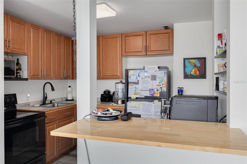 Property for sale at 841 4TH AVENUE N UNIT 38, ST PETERSBURG, FL, 33701