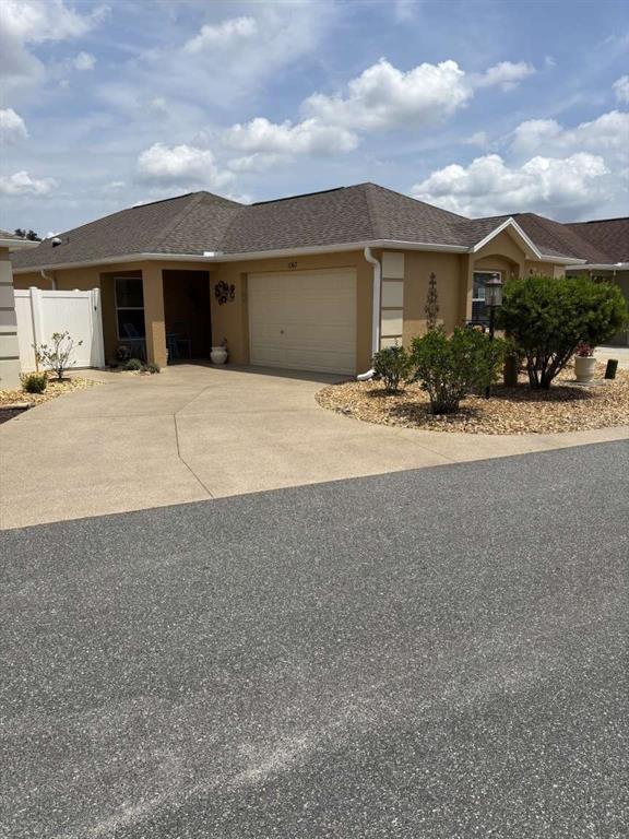 Property for sale at 1067 CARVER COURT, THE VILLAGES, FL, 32163