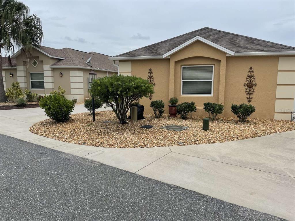 Property for sale at 1067 CARVER COURT, THE VILLAGES, FL, 32163