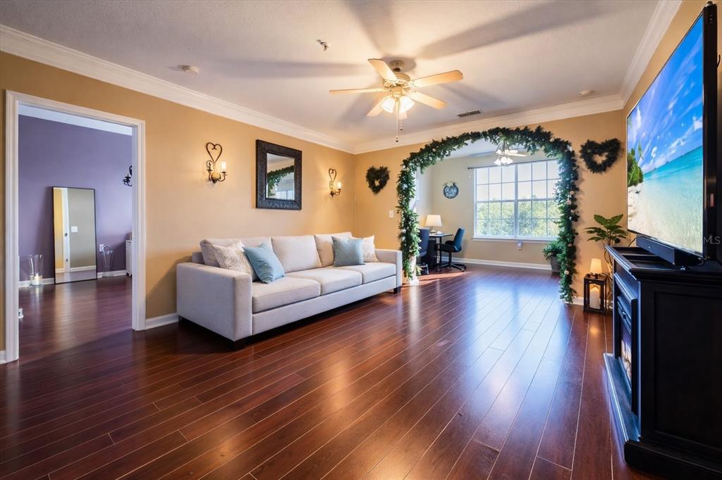 Property for sale at 12849 MADISON POINTE CIRCLE UNIT 307, ORLANDO, FL, 32821