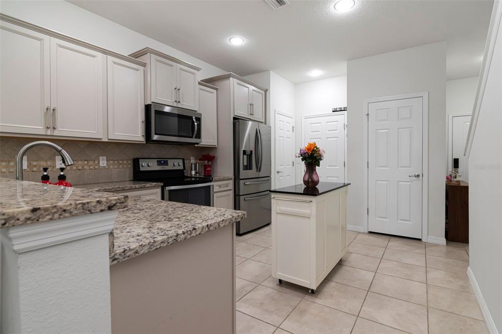 Property for sale at 9213 HILLCROFT DRIVE, RIVERVIEW, FL, 33578
