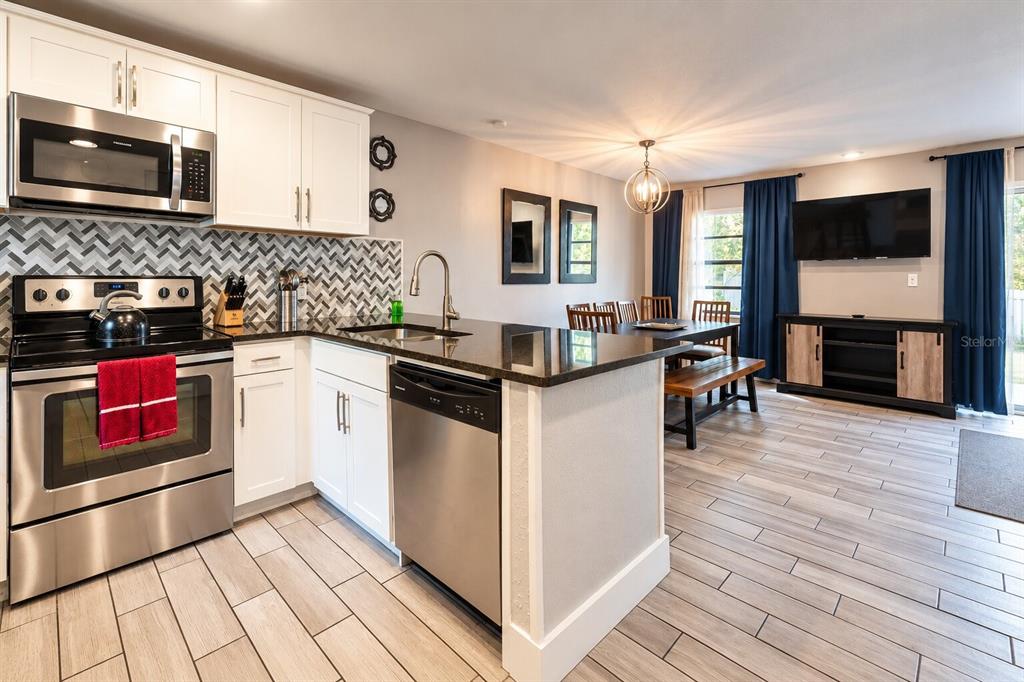 Property for sale at 1122 SPACEPORT COURT, KISSIMMEE, FL, 34746
