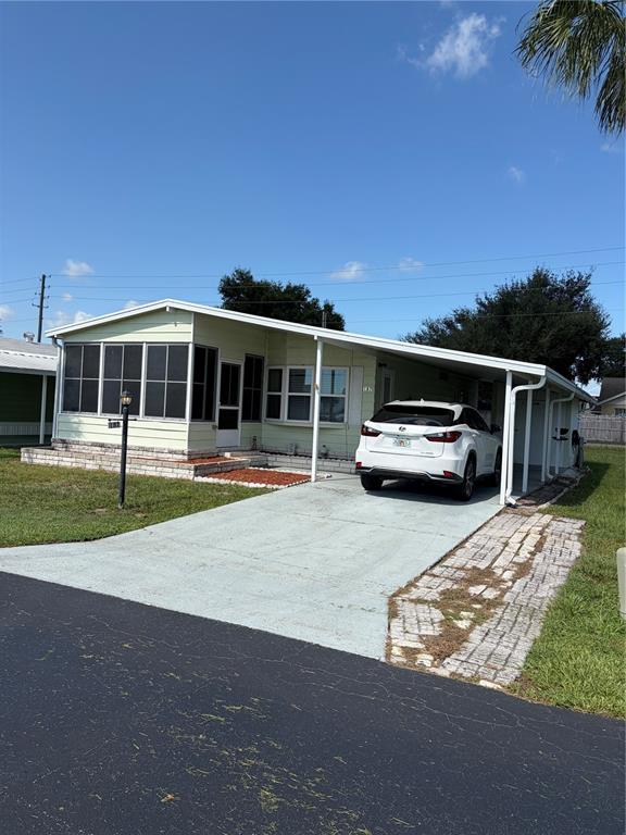 Property for sale at 187 SWEET CIRCLE, WINTER HAVEN, FL, 33884