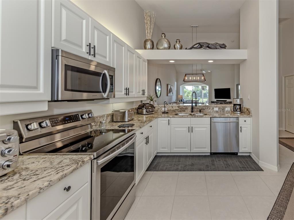 Property for sale at 107 WOODBRIDGE DRIVE UNIT 202, VENICE, FL, 34293