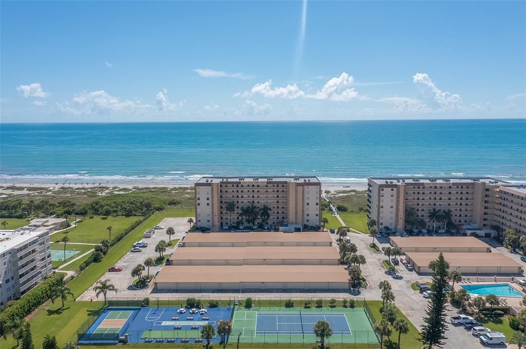 Royale Towers Oceanfront Living