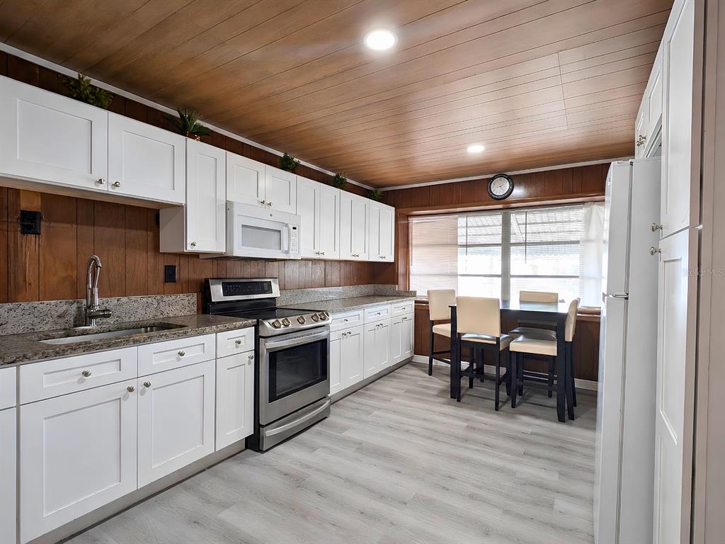 Property for sale at 7101 JEANNE AVENUE, HUDSON, FL, 34667
