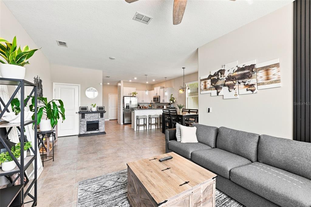 Property for sale at 15548 FLORENCE HOLLOW PLACE, SUN CITY CENTER, FL, 33573