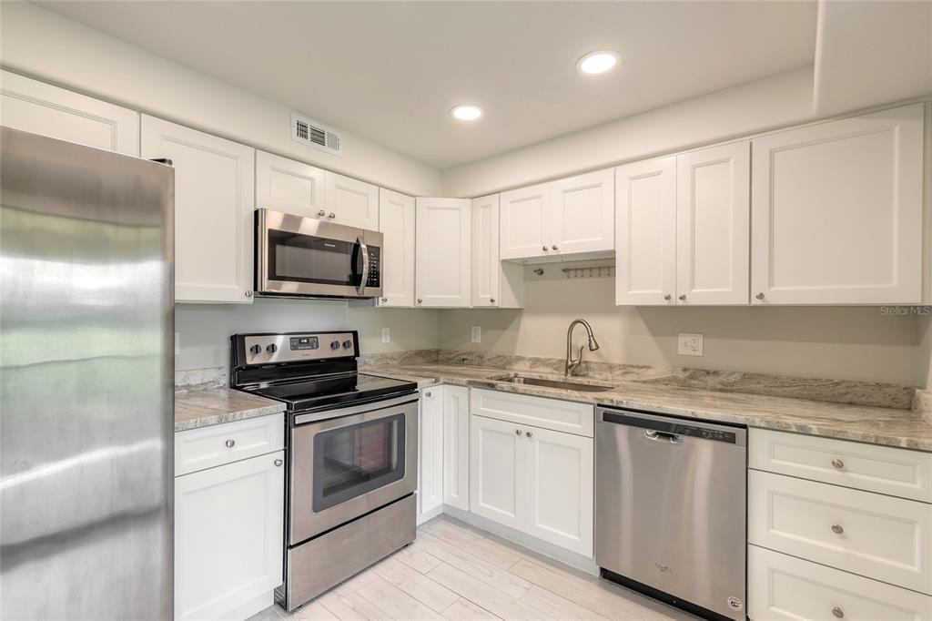 Property for sale at 275 INDIGO DRIVE UNIT 204, DAYTONA BEACH, FL, 32114