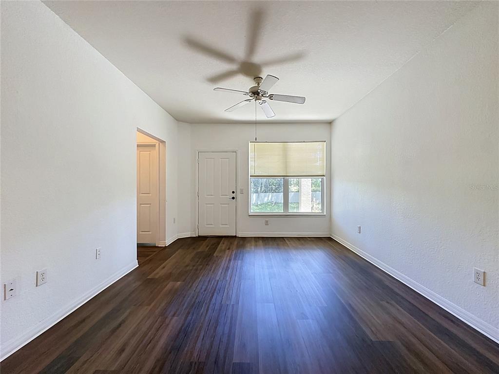 Property for sale at 1015 HEMINGWAY CIR UNIT 1015, HAINES CITY, FL, 33844