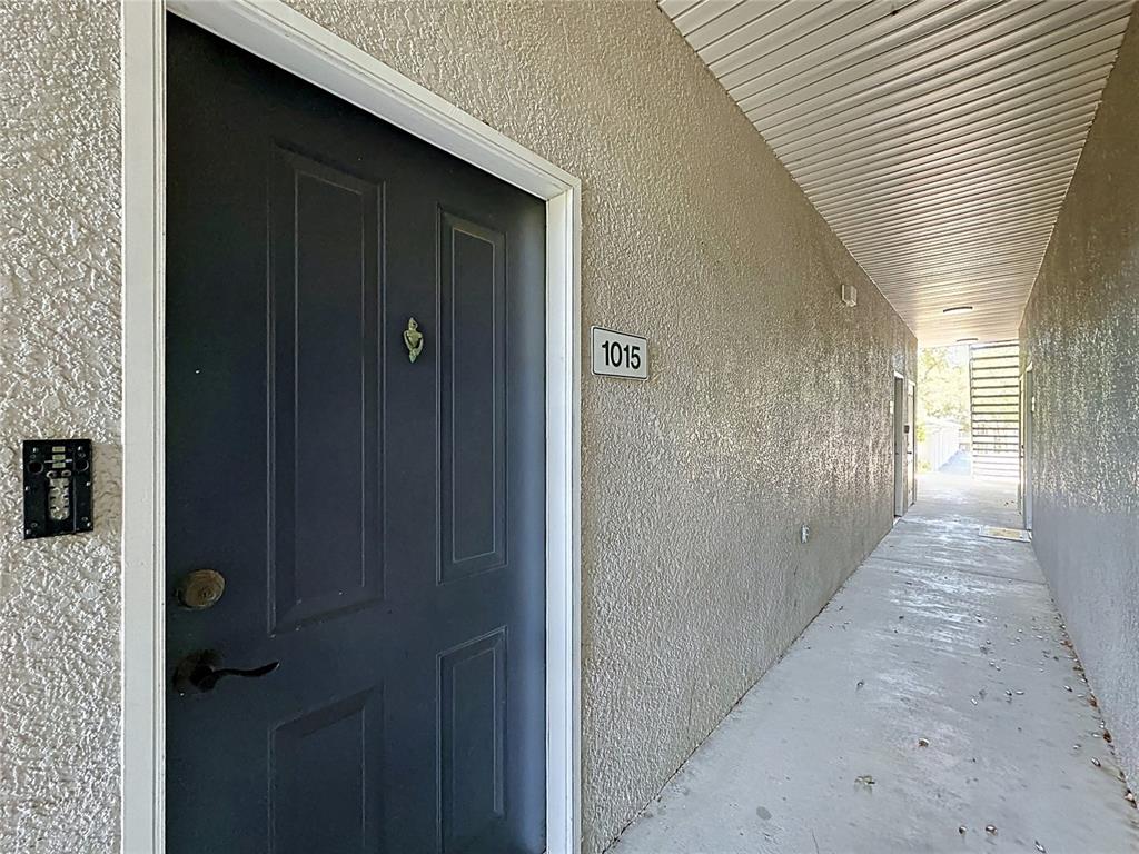 Property for sale at 1015 HEMINGWAY CIR UNIT 1015, HAINES CITY, FL, 33844