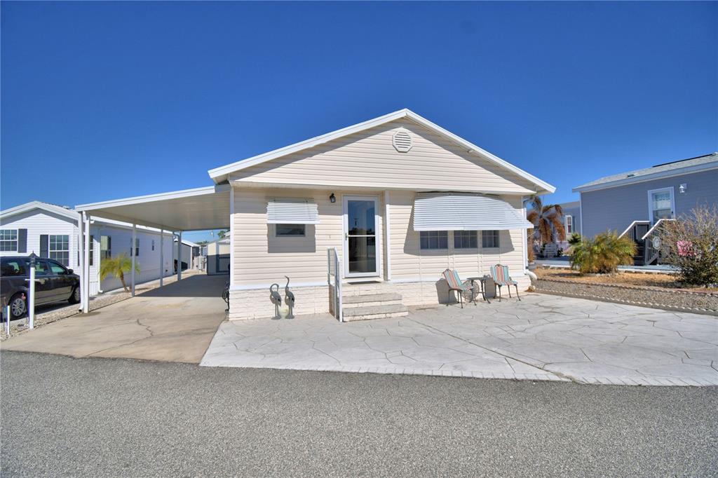 Property for sale at 251 PATTERSON ROAD UNIT B26, HAINES CITY, FL, 33844