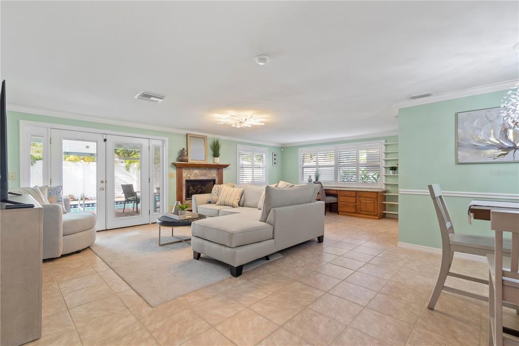 Property for sale at 12352 83RD AVENUE, SEMINOLE, FL, 33772
