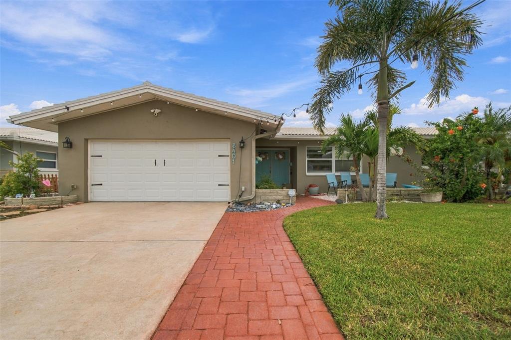 Property for sale at 8401 BOULDER PLACE, TAMPA, FL, 33615