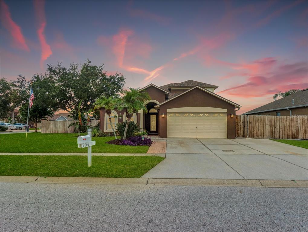 Property for sale at 2002 RAIN DANCE PLACE, BRANDON, FL, 33510