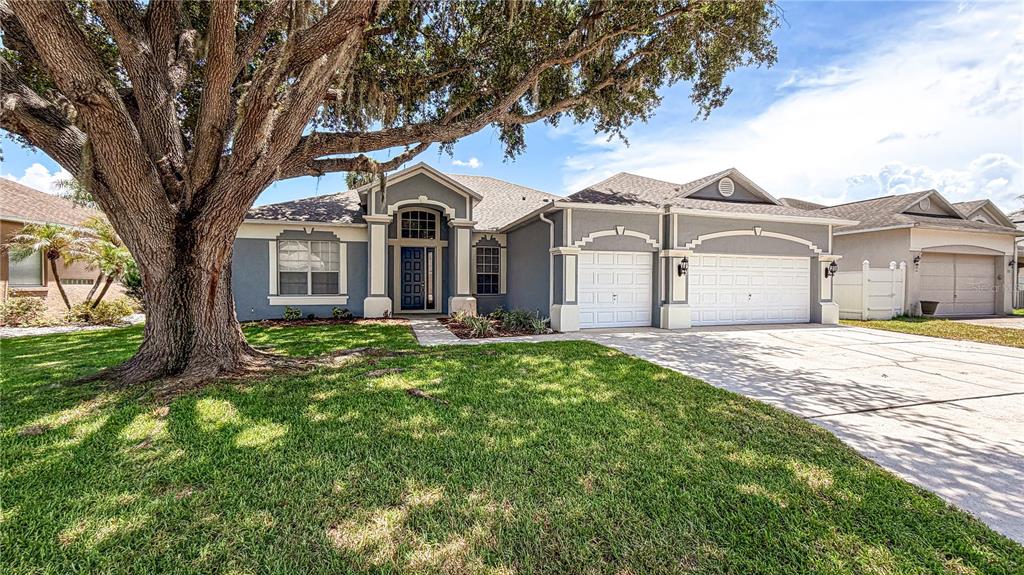 Property for sale at 123 GOLF COURSE PARKWAY, DAVENPORT, FL, 33837