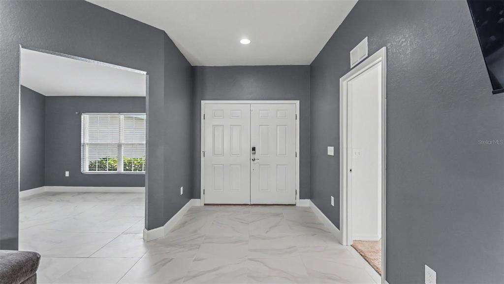 Property for sale at 2048 WINDING RIVER COVE, BARTOW, FL, 33830