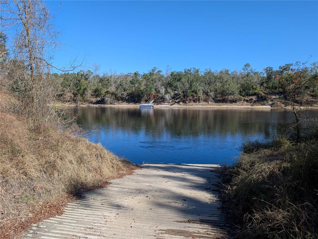Property for sale at NW FOX RUN TRAIL UNIT 107, MAYO, FL, 32066
