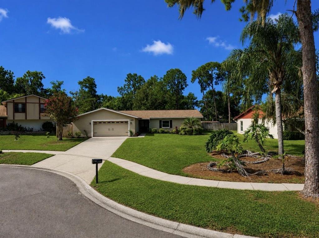 Property for sale at 1005 HIGHGROVE COURT, VALRICO, FL, 33596