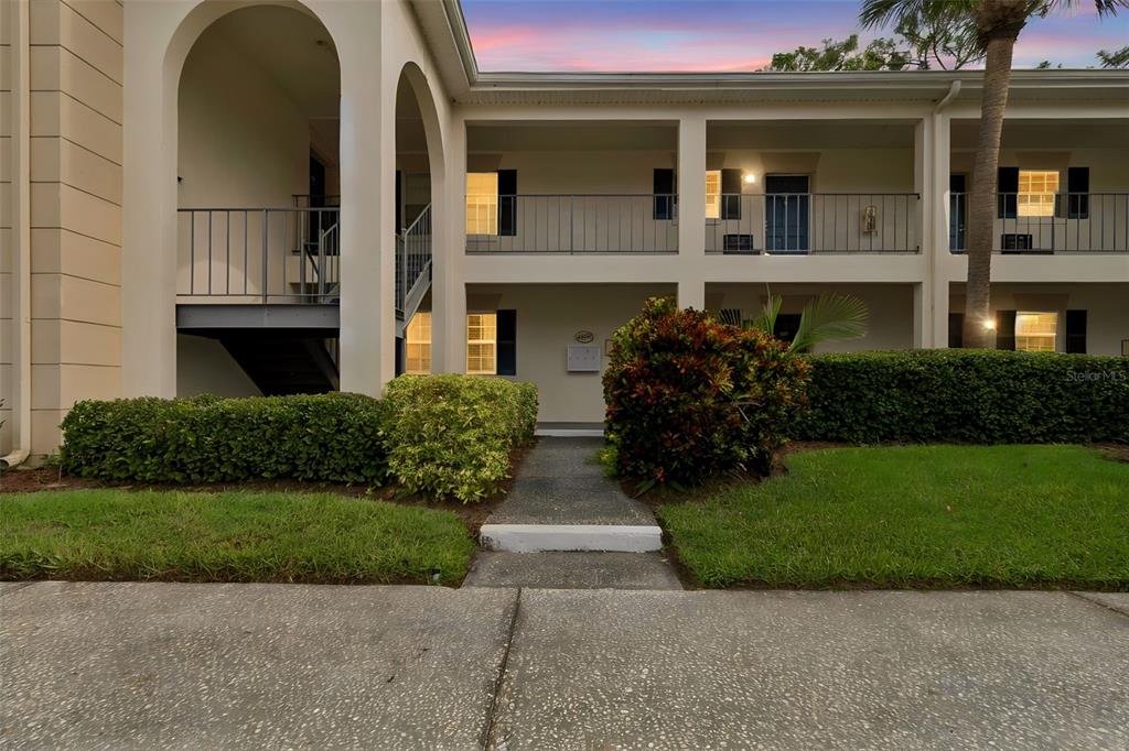 Property for sale at 10387 CARROLLWOOD LANE UNIT 303, TAMPA, FL, 33618
