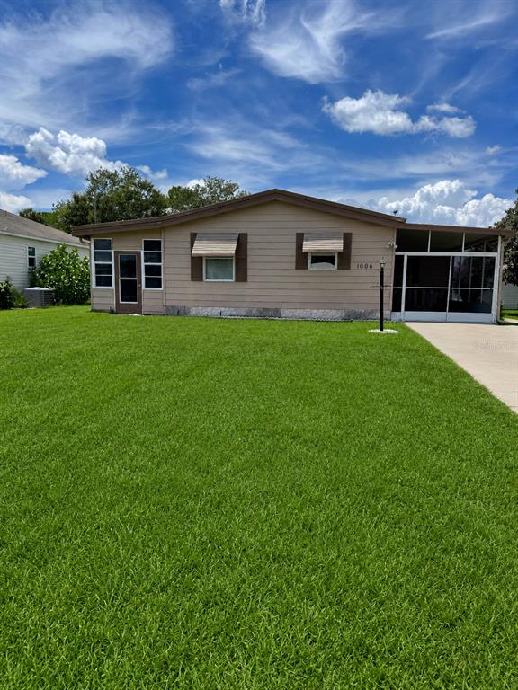 Property for sale at 1006 OREN AVENUE, THE VILLAGES, FL, 32159