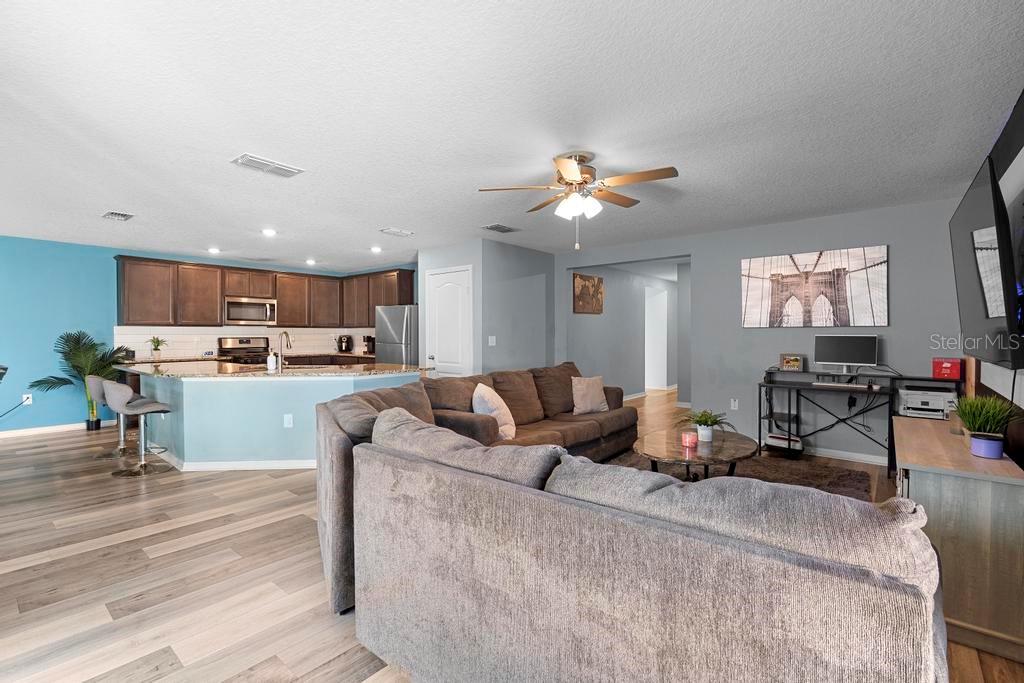 Property for sale at 440 KENSINGTON VIEW DRIVE, WINTER HAVEN, FL, 33880