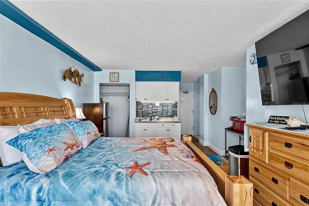 Property for sale at 1909 S ATLANTIC AVENUE UNIT 424, DAYTONA BEACH SHORES, FL, 32118