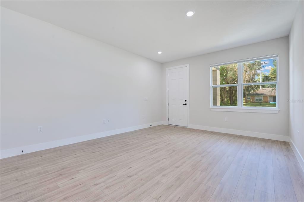 Property for sale at 427 E 13TH STREET, APOPKA, FL, 32703