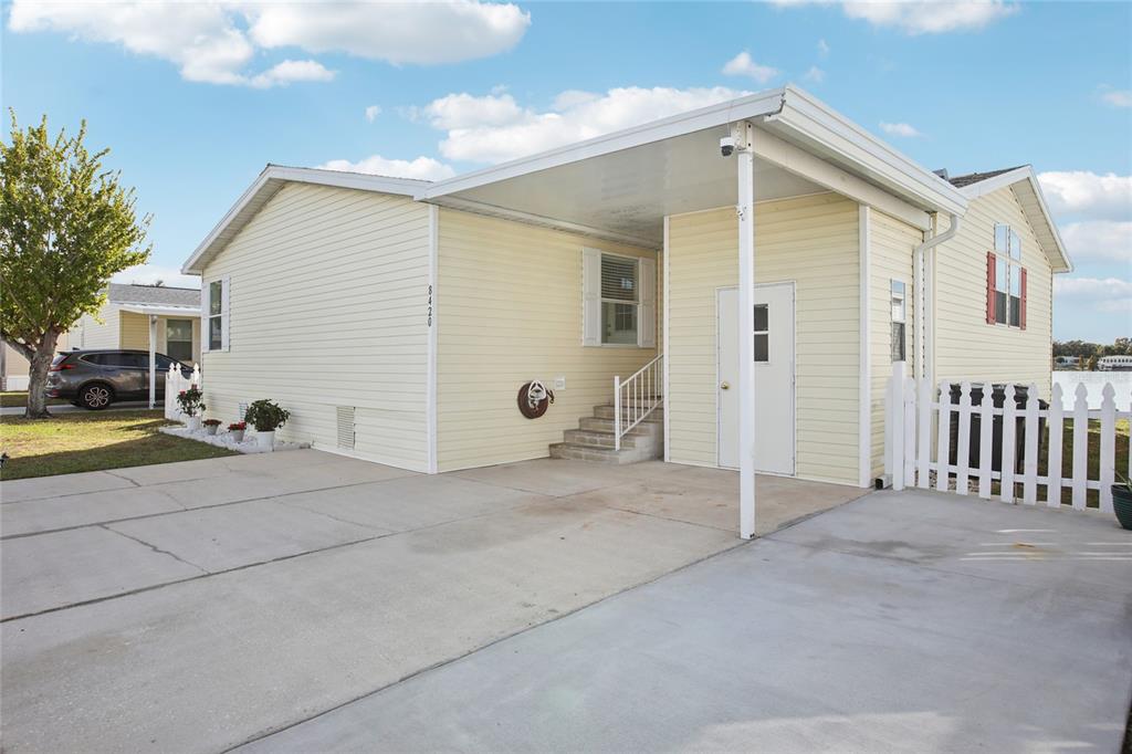 Property for sale at 8420 FANTASIA PARK WAY, RIVERVIEW, FL, 33578