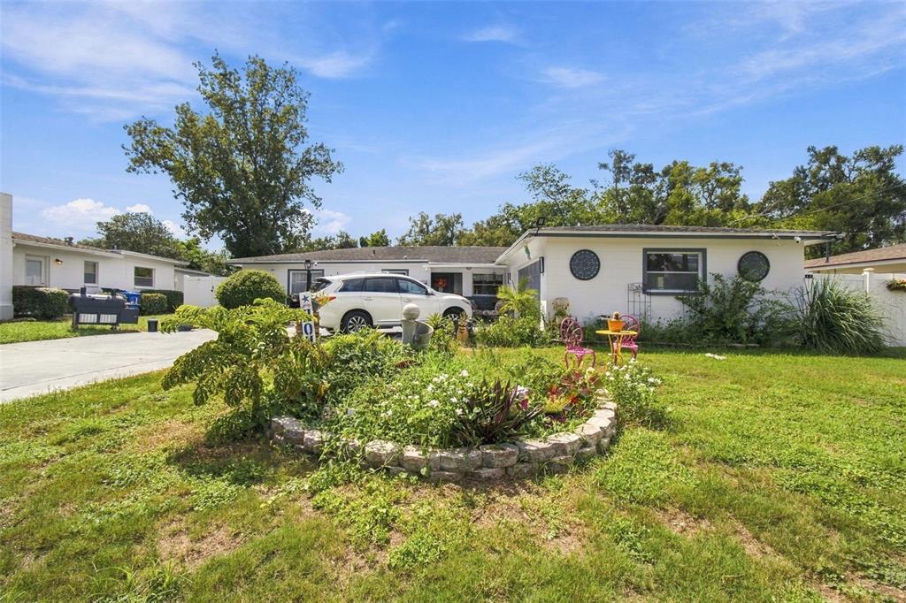 Property for sale at 519 S LARRY CIRCLE, BRANDON, FL, 33511