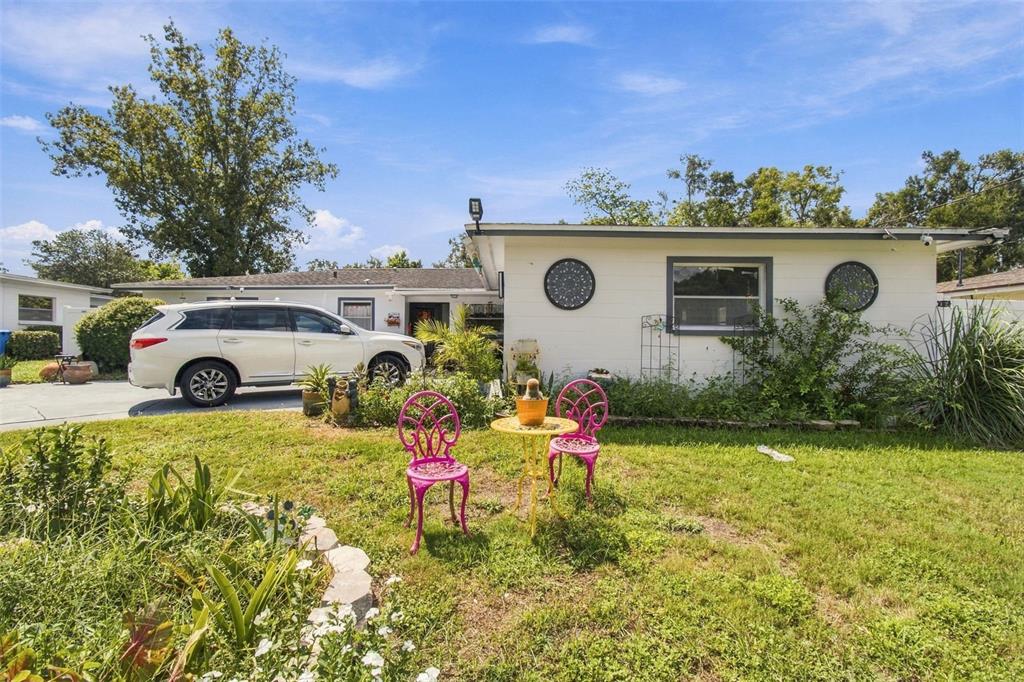 Property for sale at 519 S LARRY CIRCLE, BRANDON, FL, 33511