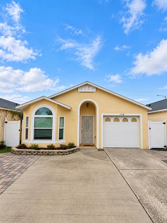 Property for sale at 179 DAHLIA VILLAGE CIRCLE UNIT 63, ORLANDO, FL, 32807