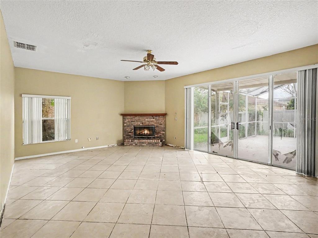 Property for sale at 1268 FOXFORREST CIRCLE, APOPKA, FL, 32712