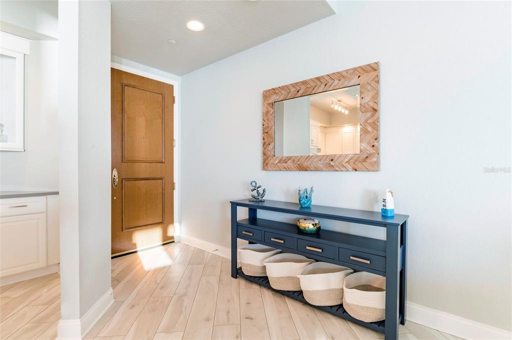 Property for sale at 1170 GULF BOULEVARD UNIT 2203, CLEARWATER BEACH, FL, 33767