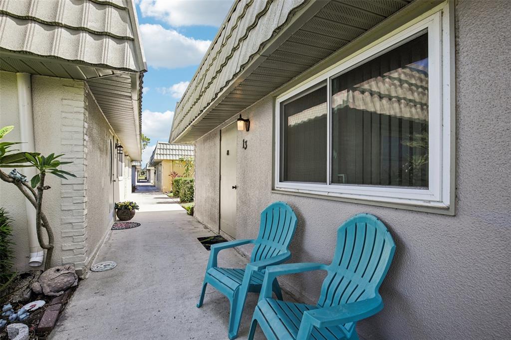 Property for sale at 201 KINGS BOULEVARD UNIT 13, SUN CITY CENTER, FL, 33573